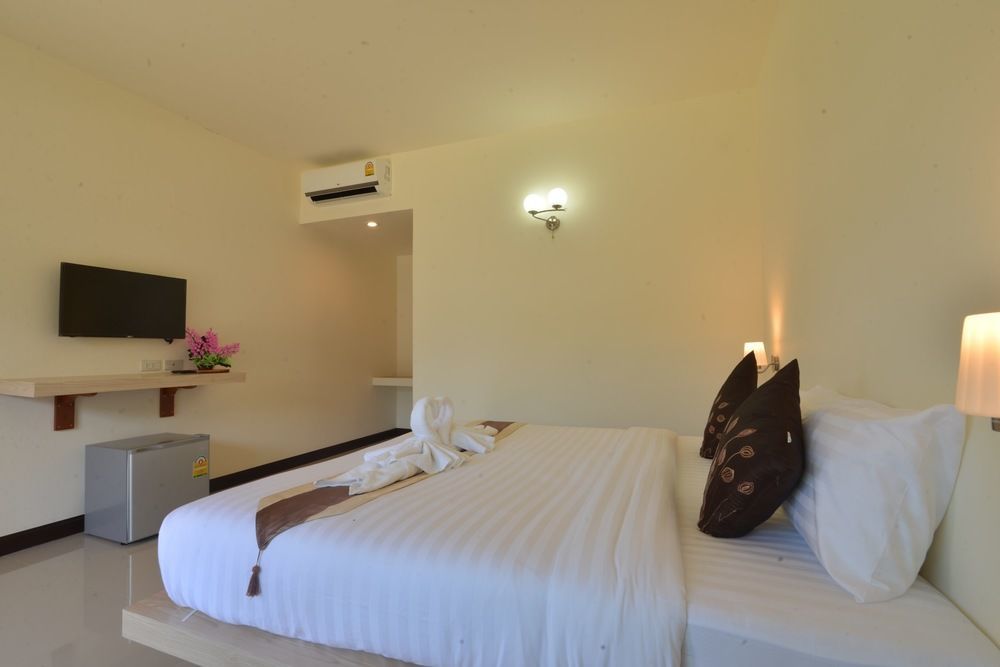 Maleesirin Oldtown Resort เกาะลันตา ภายนอก รูปภาพ