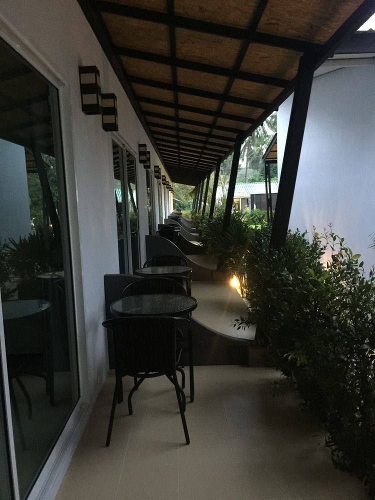 Maleesirin Oldtown Resort เกาะลันตา ภายนอก รูปภาพ